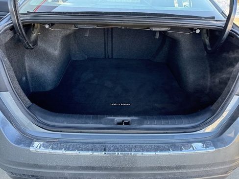 Used 2022 Nissan Altima 2.0 SR image 27