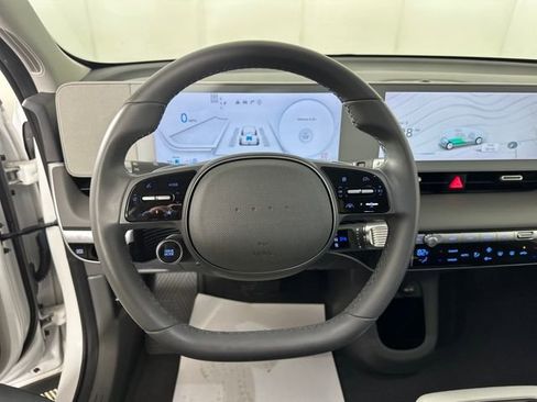 Used 2023 Hyundai Ioniq 5 SE image 14