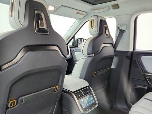 Used 2024 Rivian R1S Adventure image 35