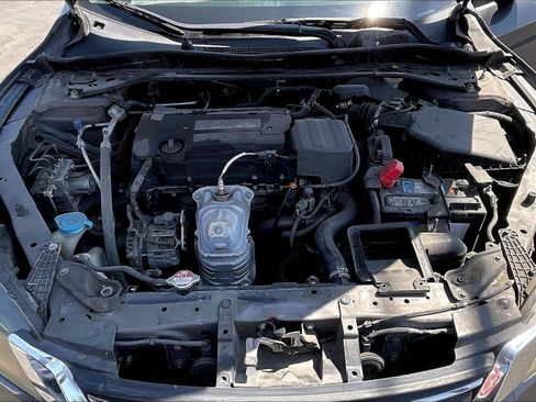 Used 2015 Honda Accord Sport image 10