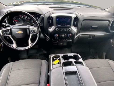 Used 2020 Chevrolet Silverado 1500 LT w/ Texas Edition AWD/4WD image 16