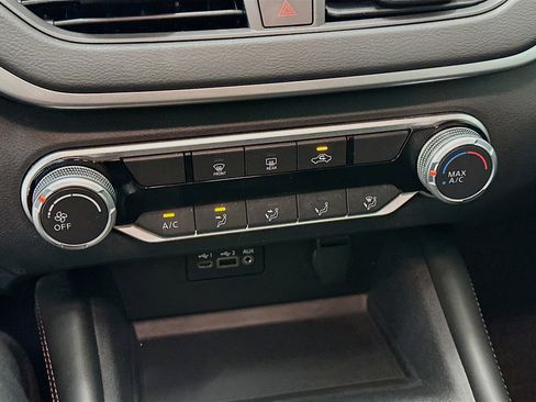 Used 2021 Nissan Altima 2.5 SR image 24