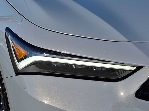 Used 2026 Acura Integra A-Spec image 9