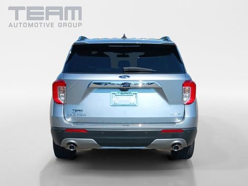 Used 2024 Ford Explorer Limited image 5