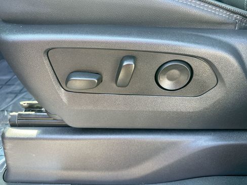 Used 2025 Chevrolet Silverado 2500 High Country w/ High Country Premium Package image 12