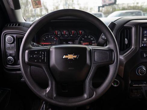 Used 2025 Chevrolet Silverado 2500 W/T w/ WT Convenience Package AWD/4WD image 27