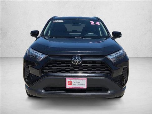Used 2024 Toyota RAV4 XLE FWD image 2