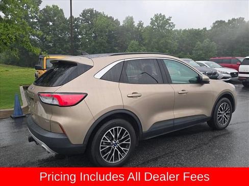 Used 2021 Ford Escape SEL w/ Technology Package FWD image 3