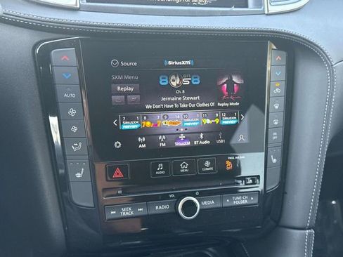 Certified 2025 INFINITI QX50 Luxe AWD/4WD image 18
