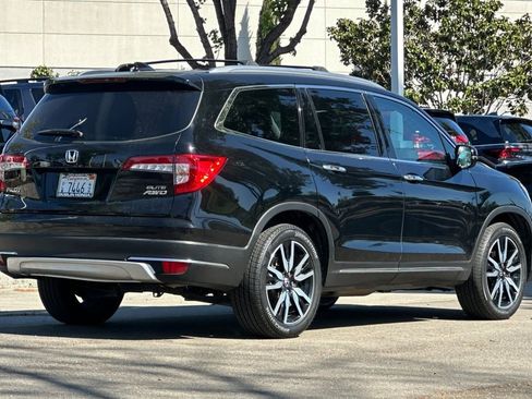 Certified 2019 Honda Pilot Elite image 4