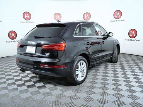 Used 2018 Audi Q3 2.0T Premium Plus w/ Premium Plus Package AWD/4WD image 8
