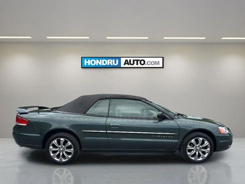 Used 2001 Chrysler Sebring LX FWD image 9