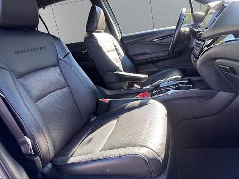 Used 2021 Honda Pilot Black Edition image 15