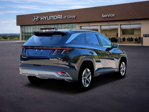 New 2026 Hyundai Tucson SEL w/ Tow & Go Package AWD/4WD image 7