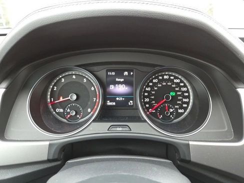 Used 2018 Volkswagen Atlas SE image 14