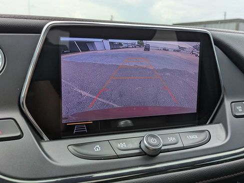 Used 2019 Chevrolet Blazer RS w/ Sun and Wheels Package FWD image 22