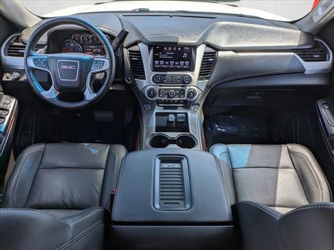 Used 2016 GMC Yukon SLT AWD/4WD image 16