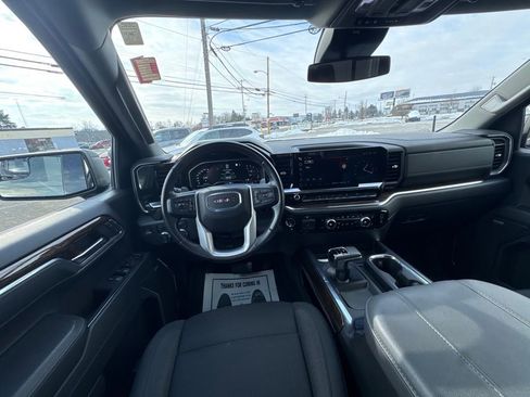 Used 2023 GMC Sierra 1500 Elevation w/ Preferred Package image 24