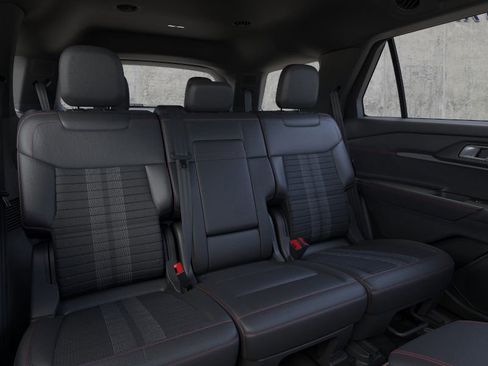 New 2026 Ford Explorer ST-Line w/ ST-Line Street Pack image 11