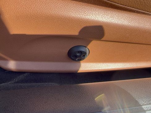 Used 2019 Mercedes-Benz E 450 E 450 image 35