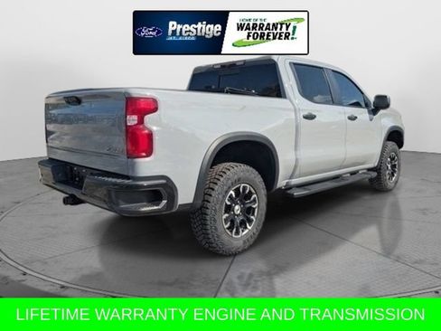 Used 2025 Chevrolet Silverado 1500 ZR2 AWD/4WD image 5