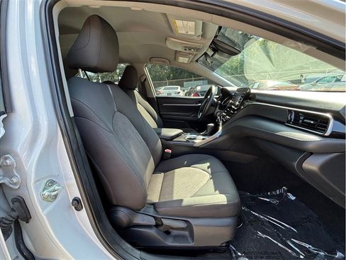 Used 2023 Toyota Camry LE FWD image 30