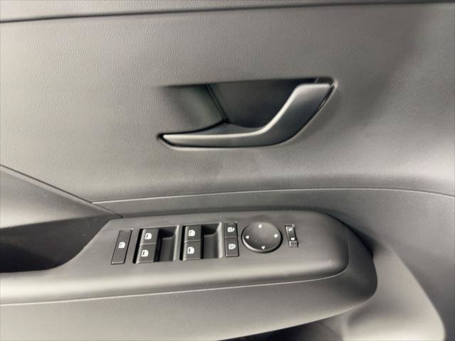 New 2026 Hyundai Kona SE FWD image 20