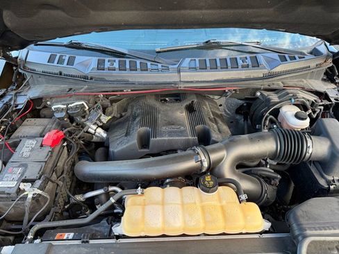 Used 2019 Ford F150 Lariat w/ Equipment Group 502A Luxury image 32