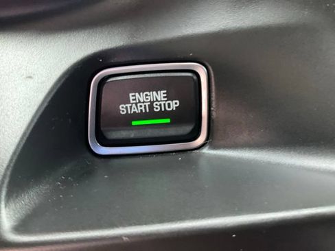 Used 2018 Chevrolet Camaro SS RWD image 14