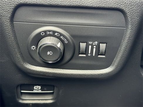 New 2025 Jeep Grand Cherokee Limited image 20