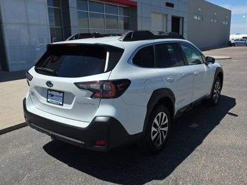 Used 2023 Subaru Outback Premium AWD/4WD image 5