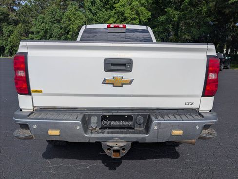Used 2017 Chevrolet Silverado 2500 LTZ w/ Duramax Plus Package AWD/4WD image 4