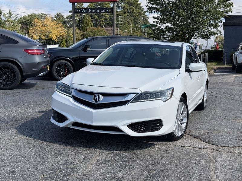 Used 2017 Acura ILX w/ Premium Package FWD image 1