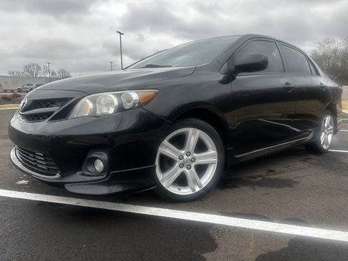 Used 2013 Toyota Corolla S w/ Premium Pkg image 12