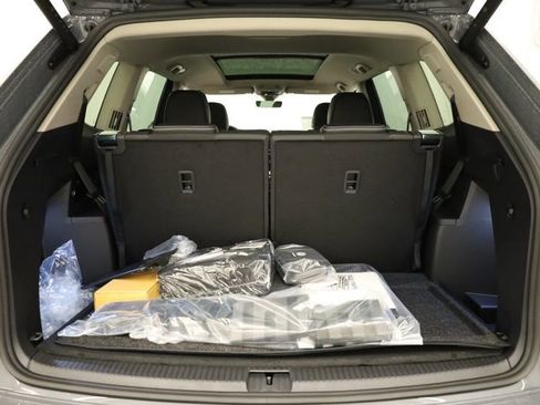 New 2026 Volkswagen Atlas SEL Premium R-Line image 39