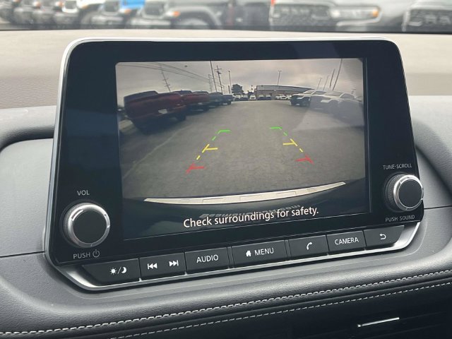 Used 2023 Nissan Rogue SV w/ SV Premium B Package FWD image 31