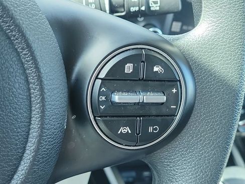 Used 2025 Kia Soul LX FWD image 24