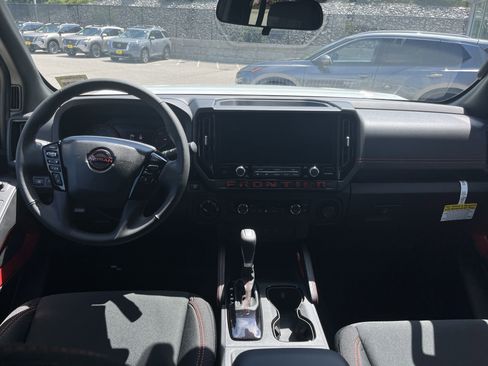 New 2025 Nissan Frontier PRO-4X image 3