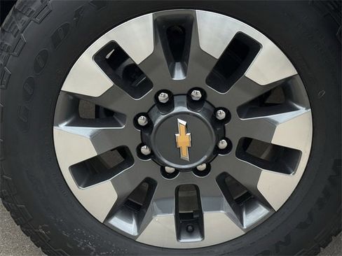 New 2026 Chevrolet Silverado 2500 Custom image 12