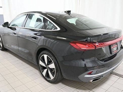 Used 2025 Audi A5 2.0T Premium w/ Convenience Package image 11