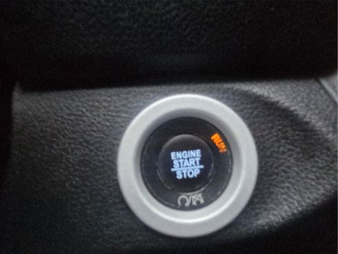 Used 2018 RAM 2500 Power Wagon w/ Leather & Luxury Group image 12