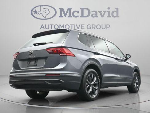 Used 2023 Volkswagen Tiguan SE FWD image 30