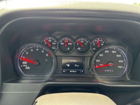 Used 2021 Chevrolet Silverado 1500 Custom image 16