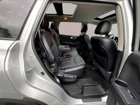 Used 2020 Nissan Pathfinder Platinum AWD/4WD image 25