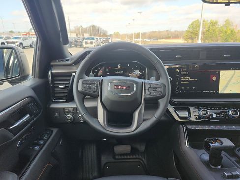 New 2026 GMC Sierra 1500 AT4 w/ AT4 Premium Package image 18