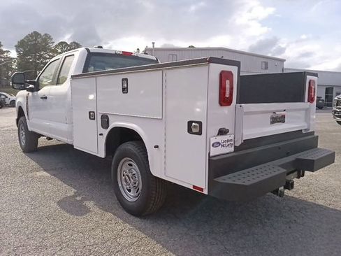 New 2026 Ford F250 XL w/ XL Chrome Package AWD/4WD image 5