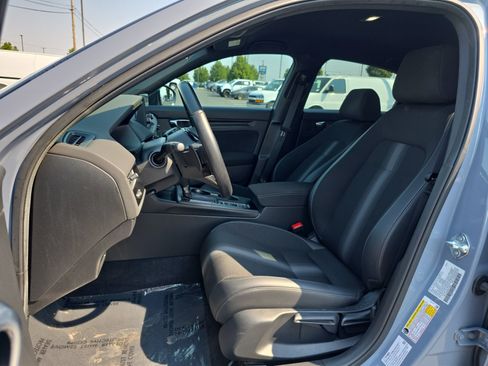 Used 2024 Honda Civic Sport image 11