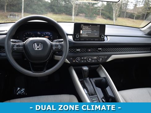 Certified 2023 Honda Accord EX image 10