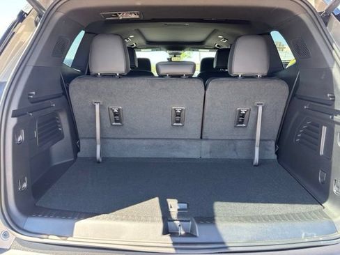 New 2026 GMC Acadia AT4 w/ Luxury Package AWD/4WD image 20