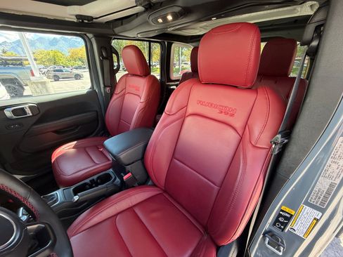 Used 2024 Jeep Wrangler Unlimited Rubicon 392 AWD/4WD image 15